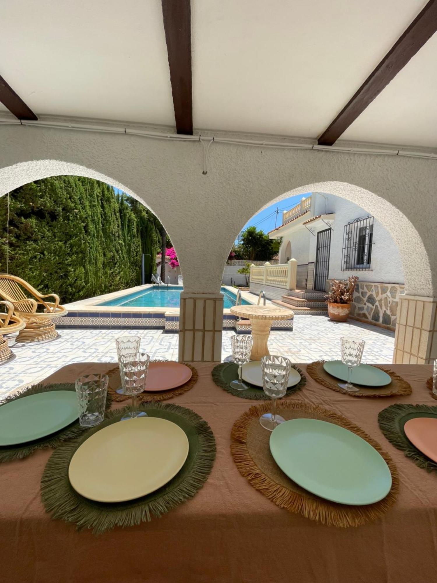 Villa Con Piscina A 5 Min A Pie De La Playa Y Pau5 El Campello Exteriör bild