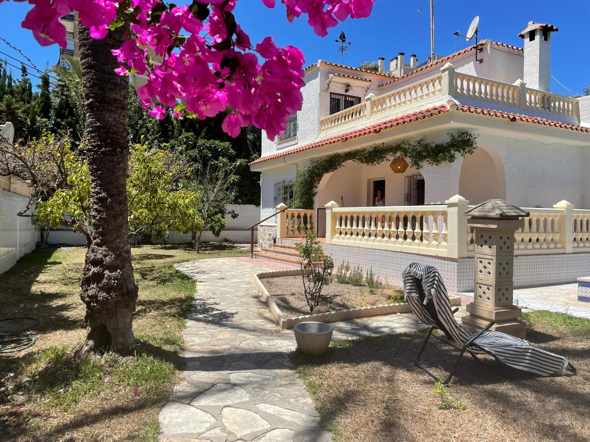 Villa Con Piscina A 5 Min A Pie De La Playa Y Pau5 El Campello Exteriör bild