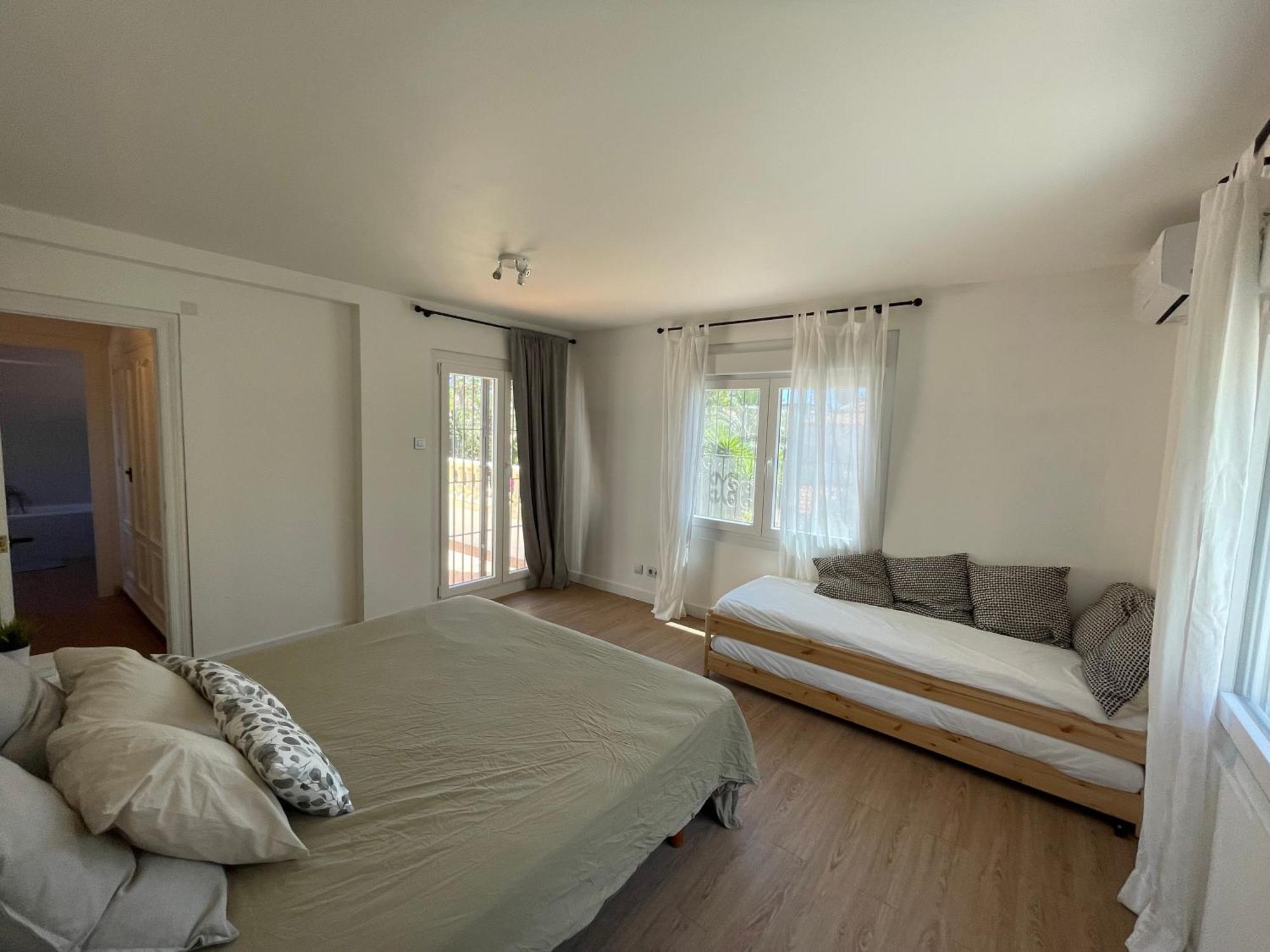 Villa Con Piscina A 5 Min A Pie De La Playa Y Pau5 El Campello Exteriör bild