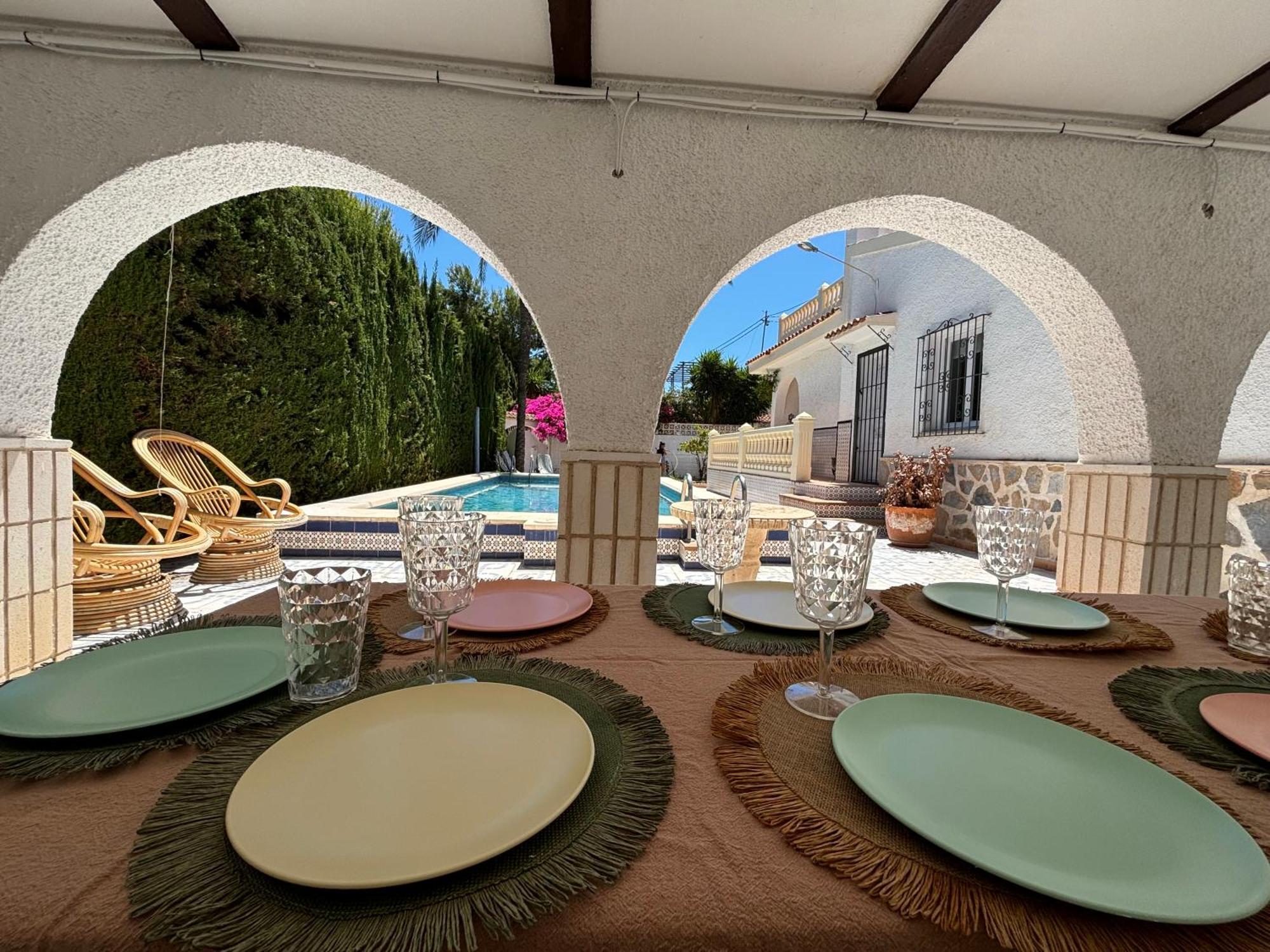 Villa Con Piscina A 5 Min A Pie De La Playa Y Pau5 El Campello Exteriör bild